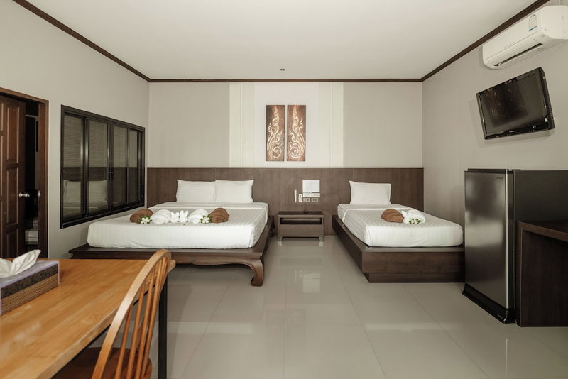 Green Garden Villa Hotel, Rawai, Thailand