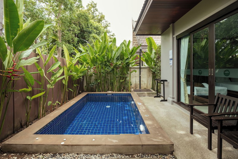Green Garden Villa Hotel, Rawai, Thailand