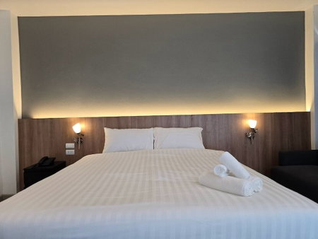 Manee Mantra Hotel Kanchanaburi, Kanchanaburi, Thailand