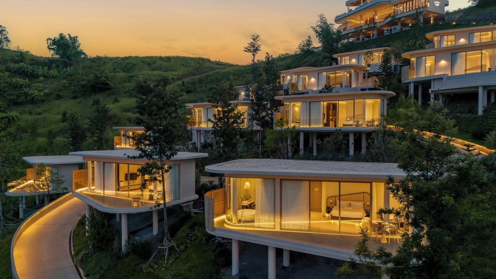 Kiri Rhom Khao Kho, Thailand