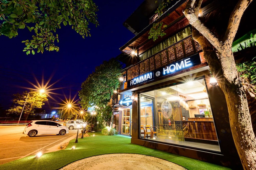 Rommai At Home, Thailand