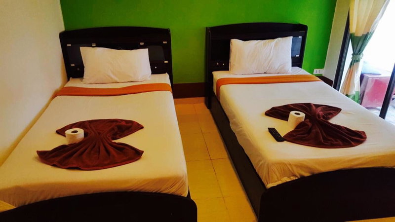 Lucky Guest House, Phi Phi Don, Thailand
