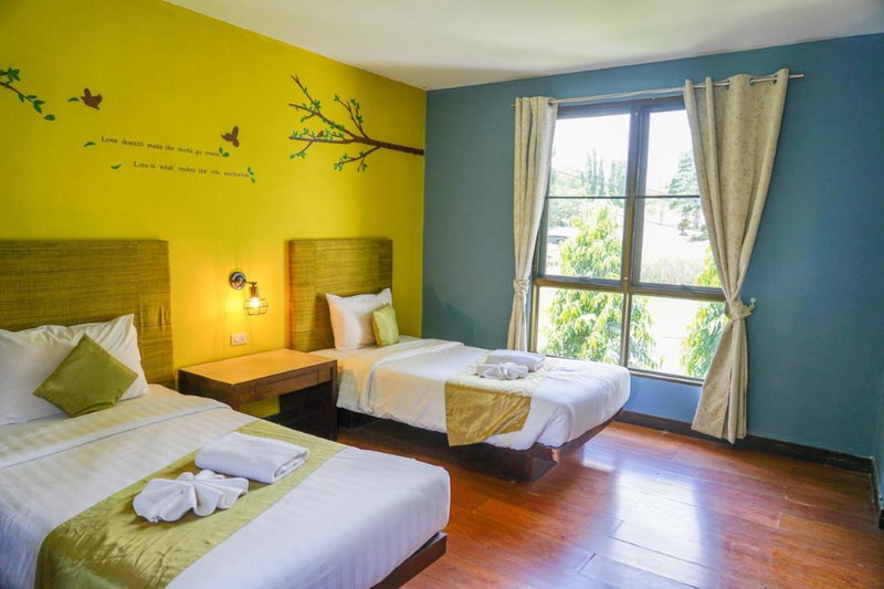 Villa Paradise Hotel, Ban Khanong Phra Tai, Thailand