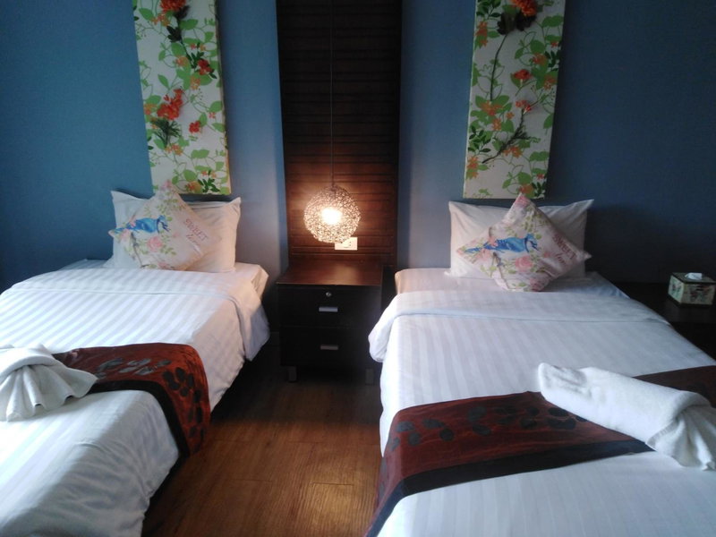 Villa Paradise Hotel, Ban Khanong Phra Tai, Thailand
