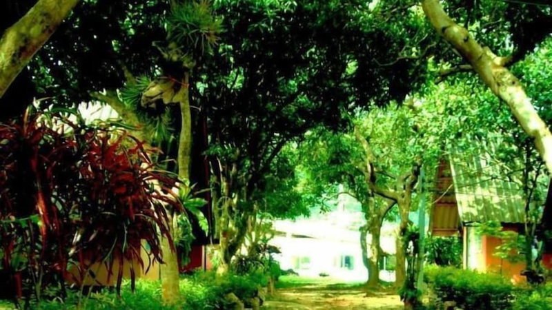 Cashewnut Tree Bungalows, Ko Lanta, Thailand