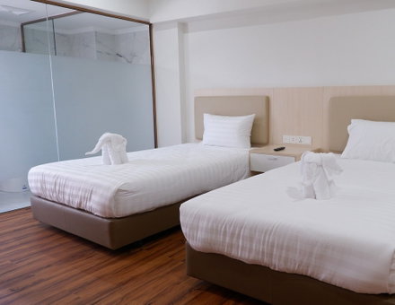 lucky Elephant Hotel, Bangkok, Thailand