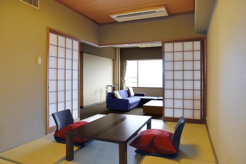 Ooedo Onsen Monogatari Premium Nagasaki Hotel Seifu, Nagasaki, Japan