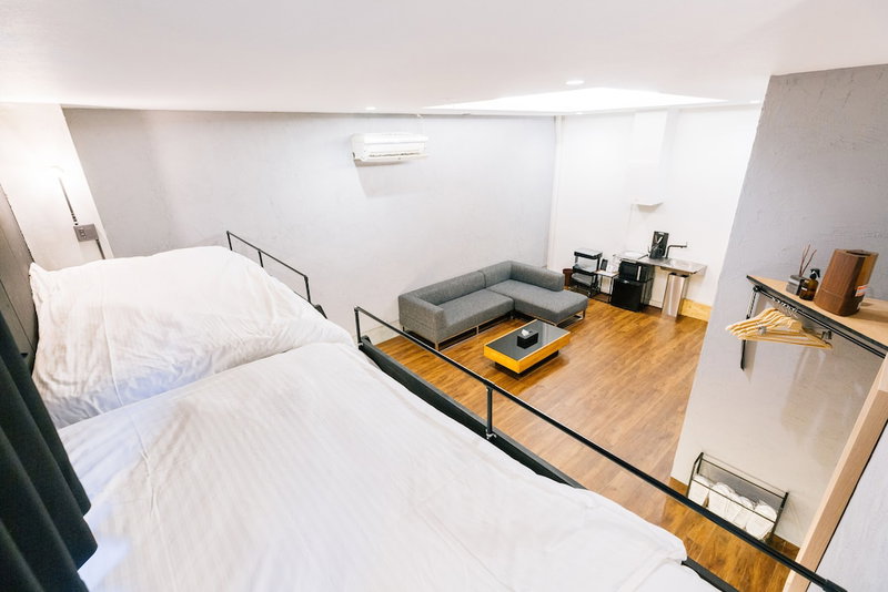 mizuka Imaizumi II-unmanned hotel-, Fukuoka, Japan