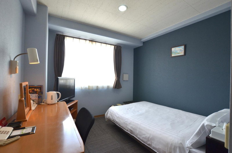 New Station Hotel, Isahaya, Japan