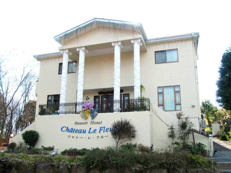 Chateau Le Fleur, Ito, Japan