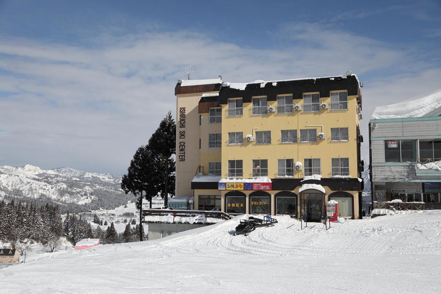 Ishiuchi Ski Center, Minami Uonuma, Japan