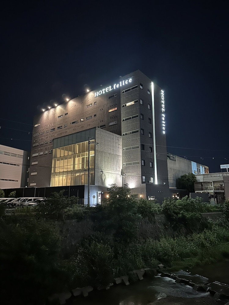 Hotel · HOTEL felice Osaka Itami airport, Toyonaka