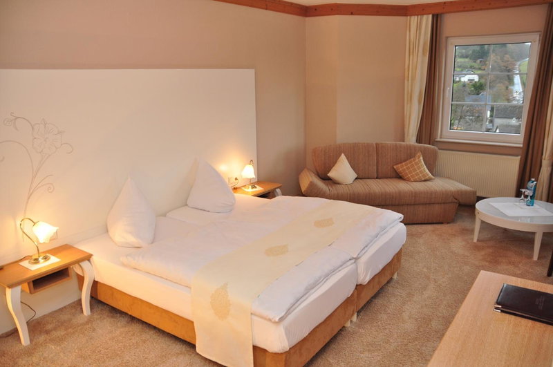 Hotel Sauerländer Hof, Hallenberg, Germany