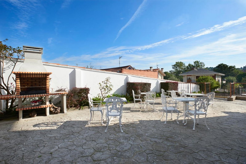Hotel y Casona El Carmen, Perlora, Spain
