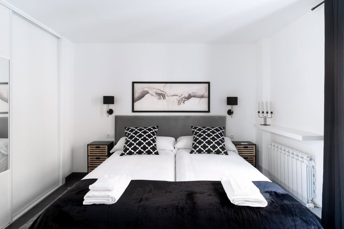 Housingleón - Five Rooms, Spain