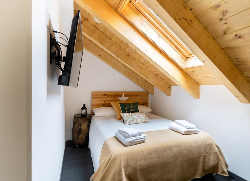 Housingleón - Five Rooms, León, Spain