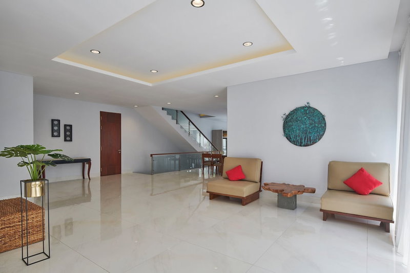 Asmaya 7BR Villa private heated pool and billiard, Cimenyan, Indonesia