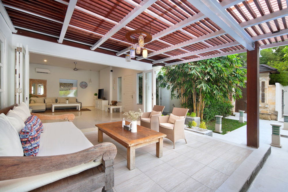 OriVista Charming Villa Shree Canggu 2 mins to beach, Indonesia
