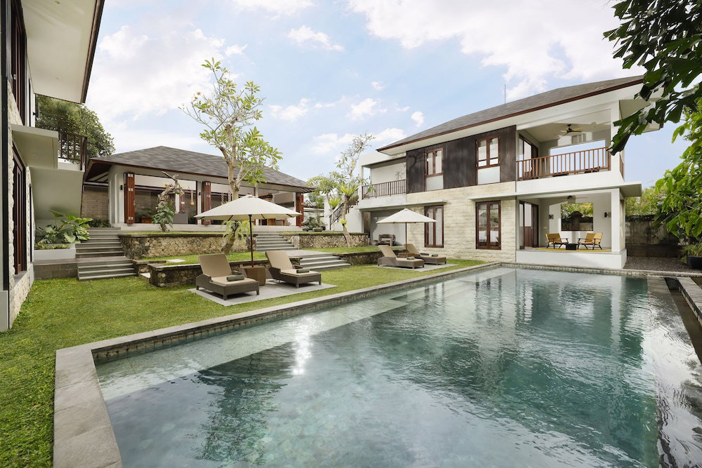 Omekali Canggu by Nakula, Indonesia