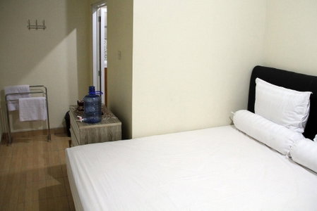 Green Leaf Guest House Jogja by Sinergi, Depok, Indonesia