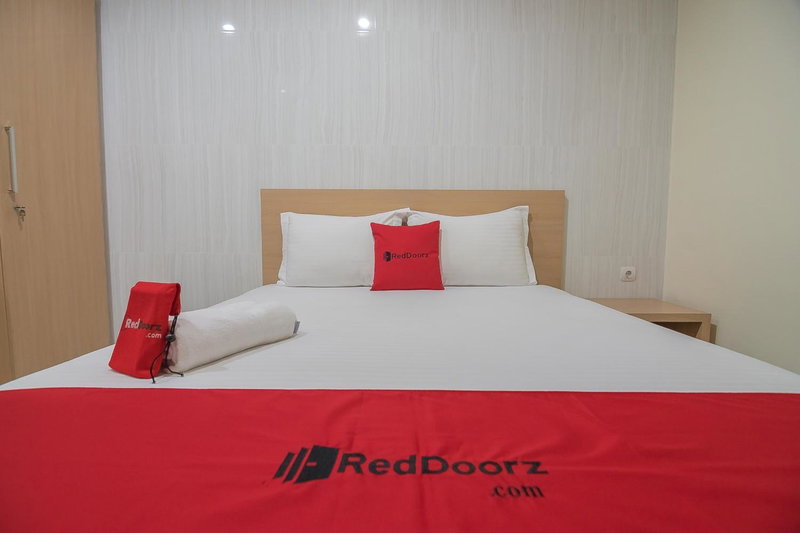RedDoorz near MT Haryono Semarang, Semarang, Indonesia