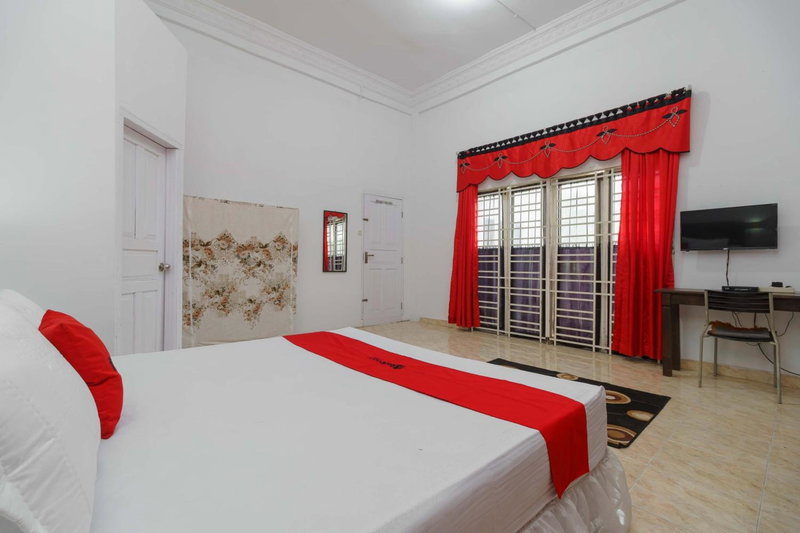 RedDoorz Syariah near Museum Tsunami Aceh 2, Geutieue, Indonesia