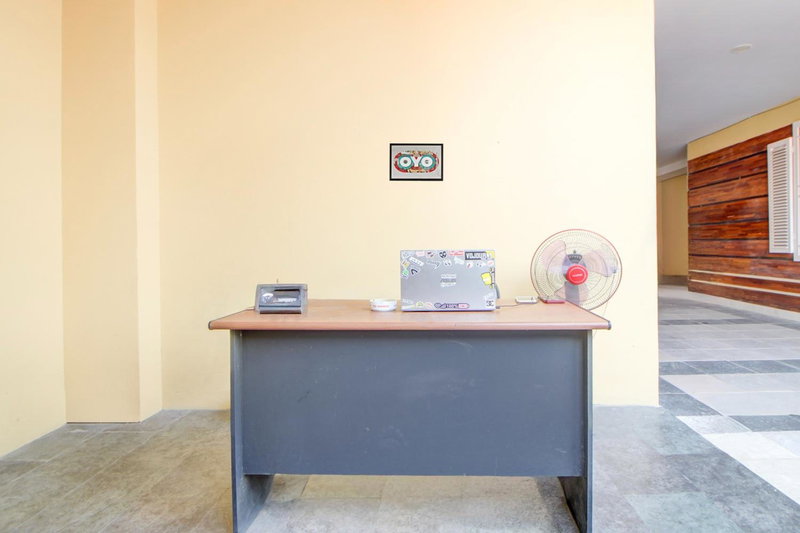 Hotel O Stasiun Tegal Near Alun-Alun Formerly Ameera Guest House, Tegal, Indonesia