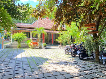 Sonosewu Guesthouse Syariah, Yogyakarta, Indonesia