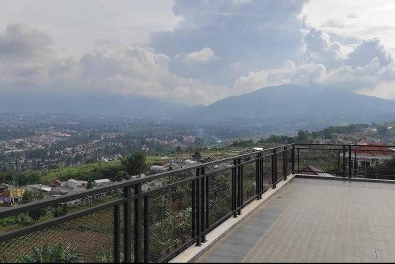 3 mountain village, Cikundul, Indonesia