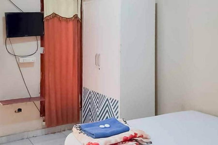 Pakansari Guest Inn Mitra RedDoorz, Bogor, Indonesia