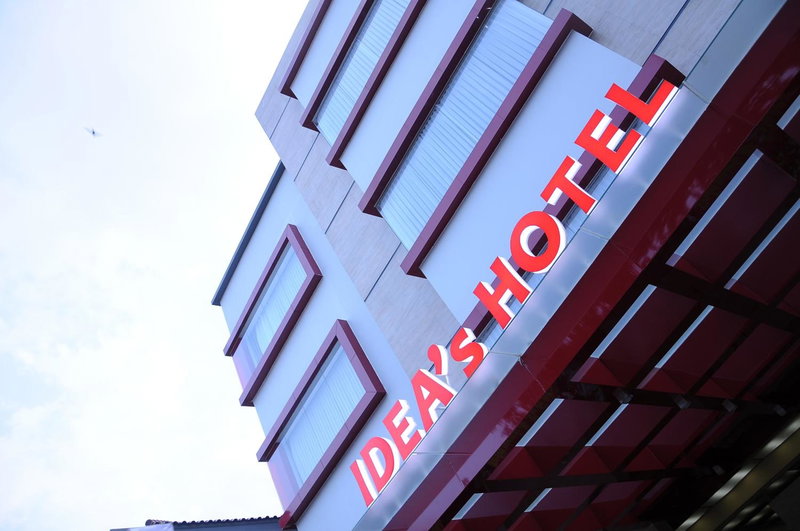 IDEA's Hotel Jalan Ibrahim Aji, Bandung, Indonesia