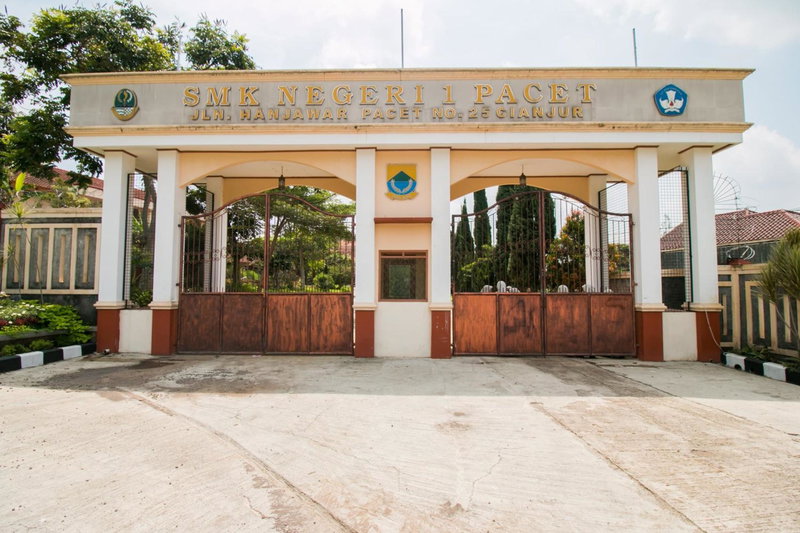 Hotel O Edotel Smkn 1 Pacet Syariah, Puncak, Indonesia
