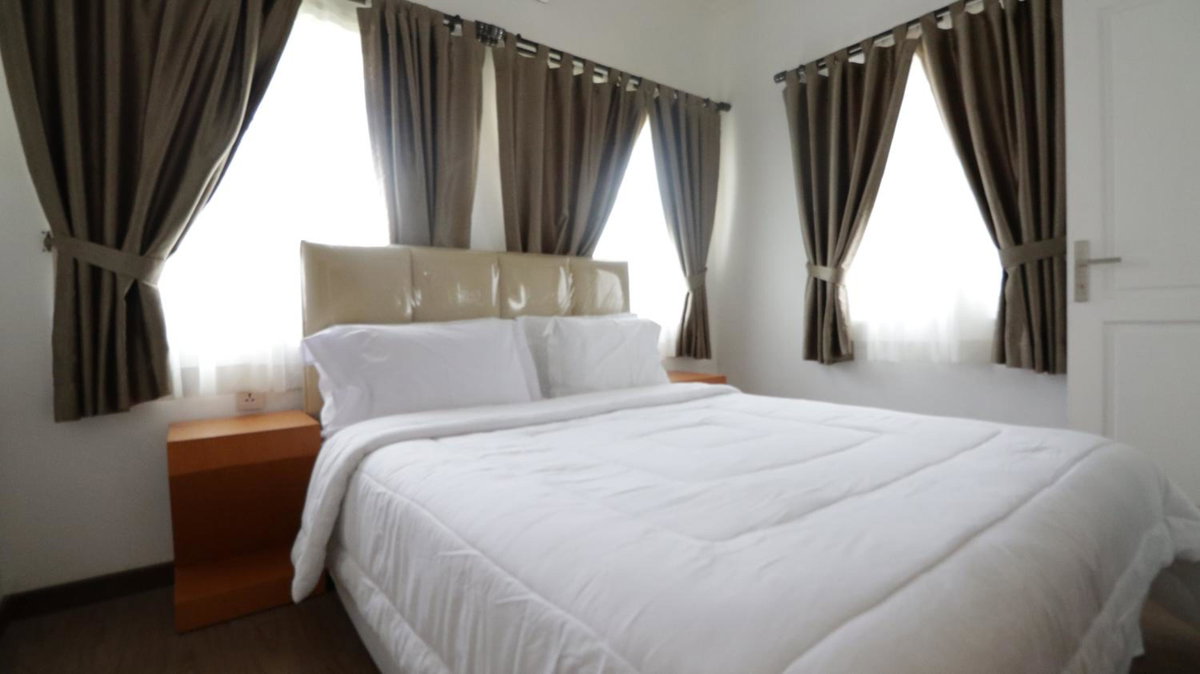 Diyar Villas Puncak F4/8, Indonesia