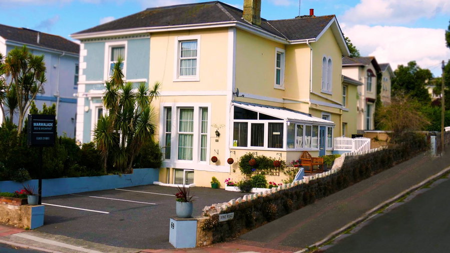 Marmalade Bed & Breakfast, Torquay, United Kingdom