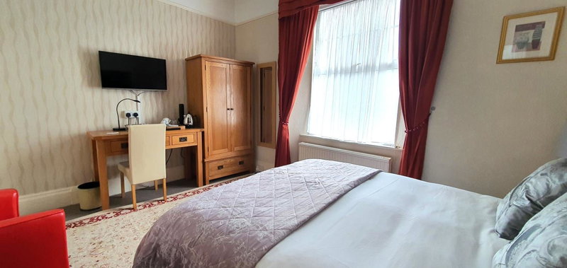 Marmalade Bed & Breakfast, Torquay, United Kingdom