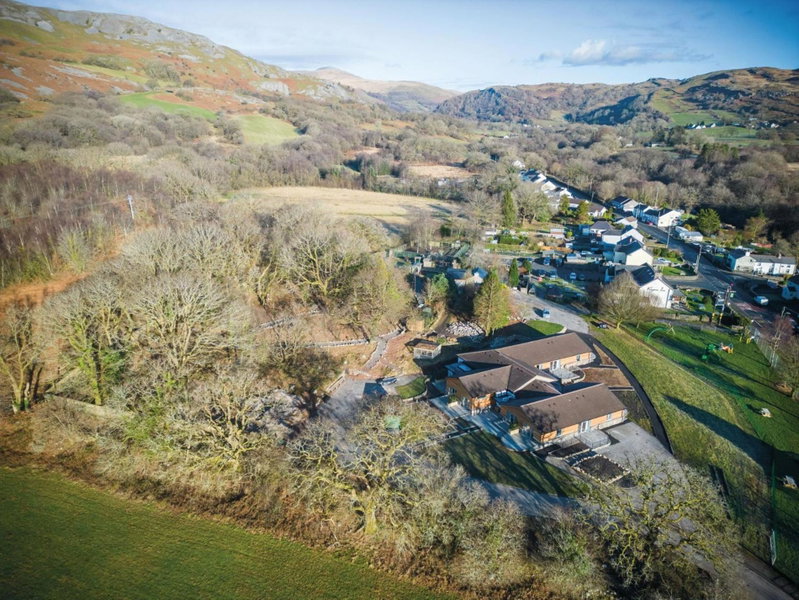 Suite 15 - Sleeping Giant Hotel - Pen Y Cae Inn, Brecon, United Kingdom