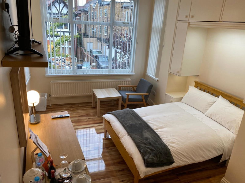 Chatsworth Guest House, London, United Kingdom