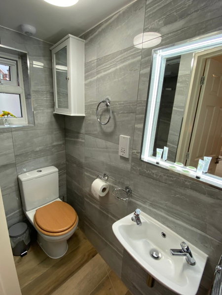 Chatsworth Guest House, London, United Kingdom