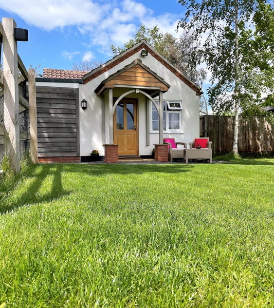 Field's Edge, Swinderby, United Kingdom
