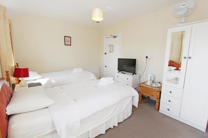 West Point Hotel Bed and Breakfast, Colwyn Bay, United Kingdom