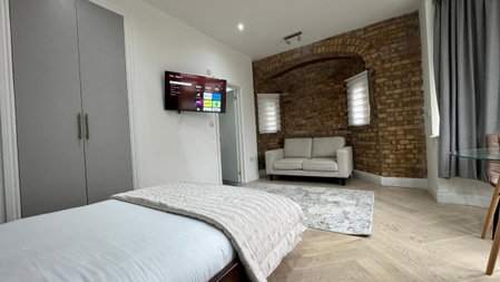 London Studios and Suites, Harrow, United Kingdom