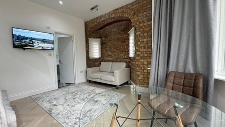 London Studios and Suites, Harrow, United Kingdom