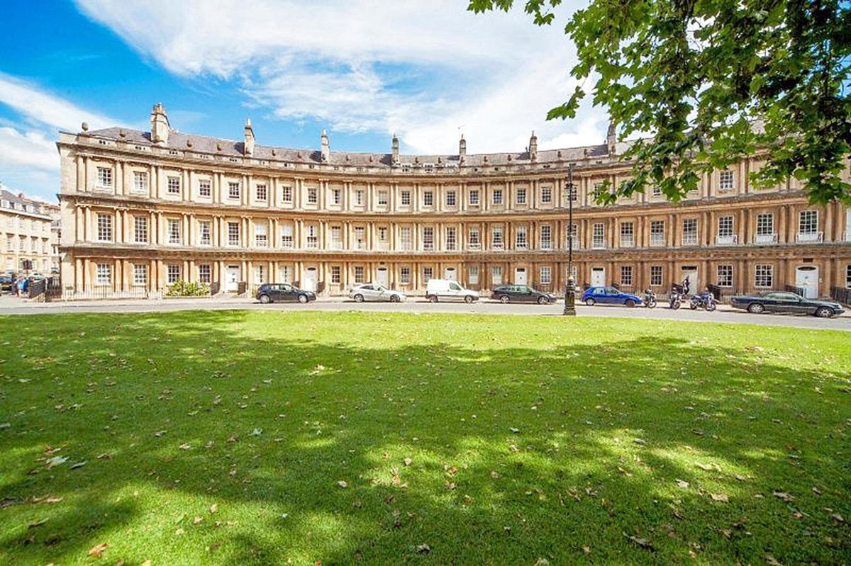 The Circus Apartment, United Kingdom