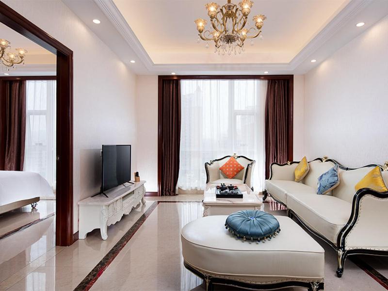 Vienna Hotel Guangdong Gaozhou City East Passenger Depot, Gaozhou, China