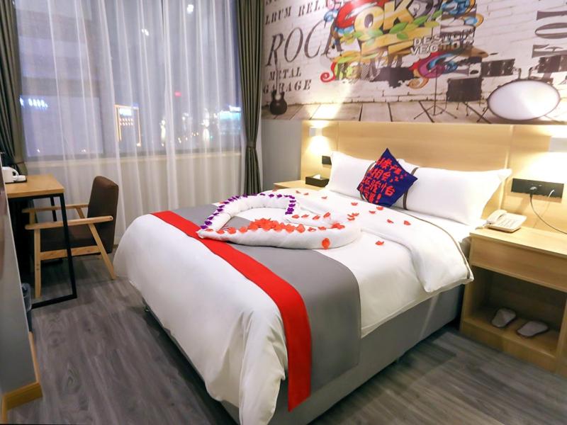 JUN Hotels Sichuan Suining Chuanshan District Heping Road, Suining, China