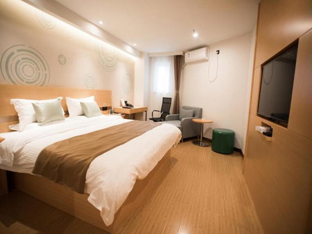 GreenTree InnZhangjiakou High-speed Railway Station Business Hotel, Zhangjiakou, China