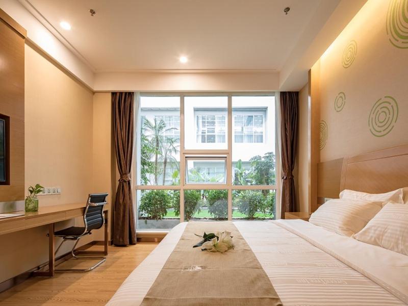 GreenTree Inn Wuxi Jiangyin City Renmin East Road Liangchen Square Business Hotel, Jiangyin, China