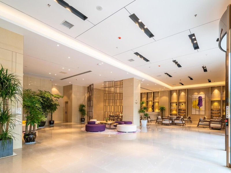 Lavande Hotel Anshun West High-speed Rrailway Station, Anshun, China