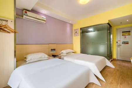 7Days Inn Huaibei Zhongtai Plaza Wanda Studios, Huaibei, China