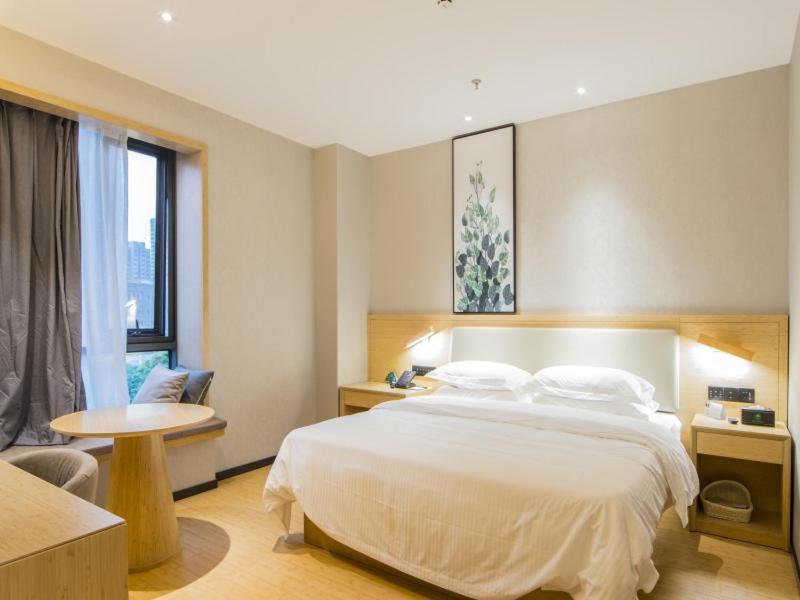 GreenTree Inn Fuzhou South Railway Station Business Hotel, Fuzhou, China